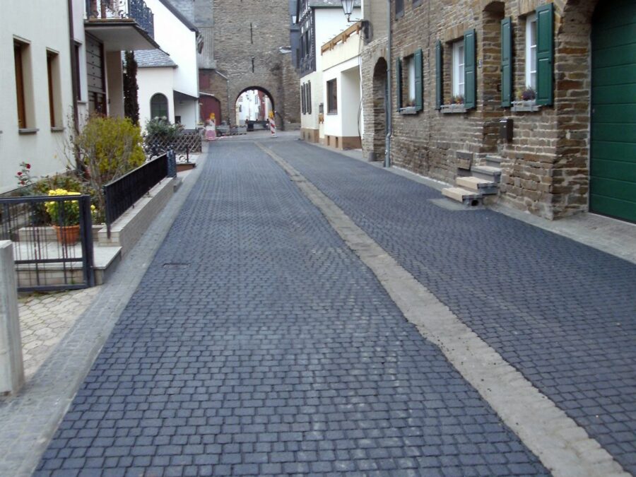 Asphaltprägung Muster Berliner Kopfstein